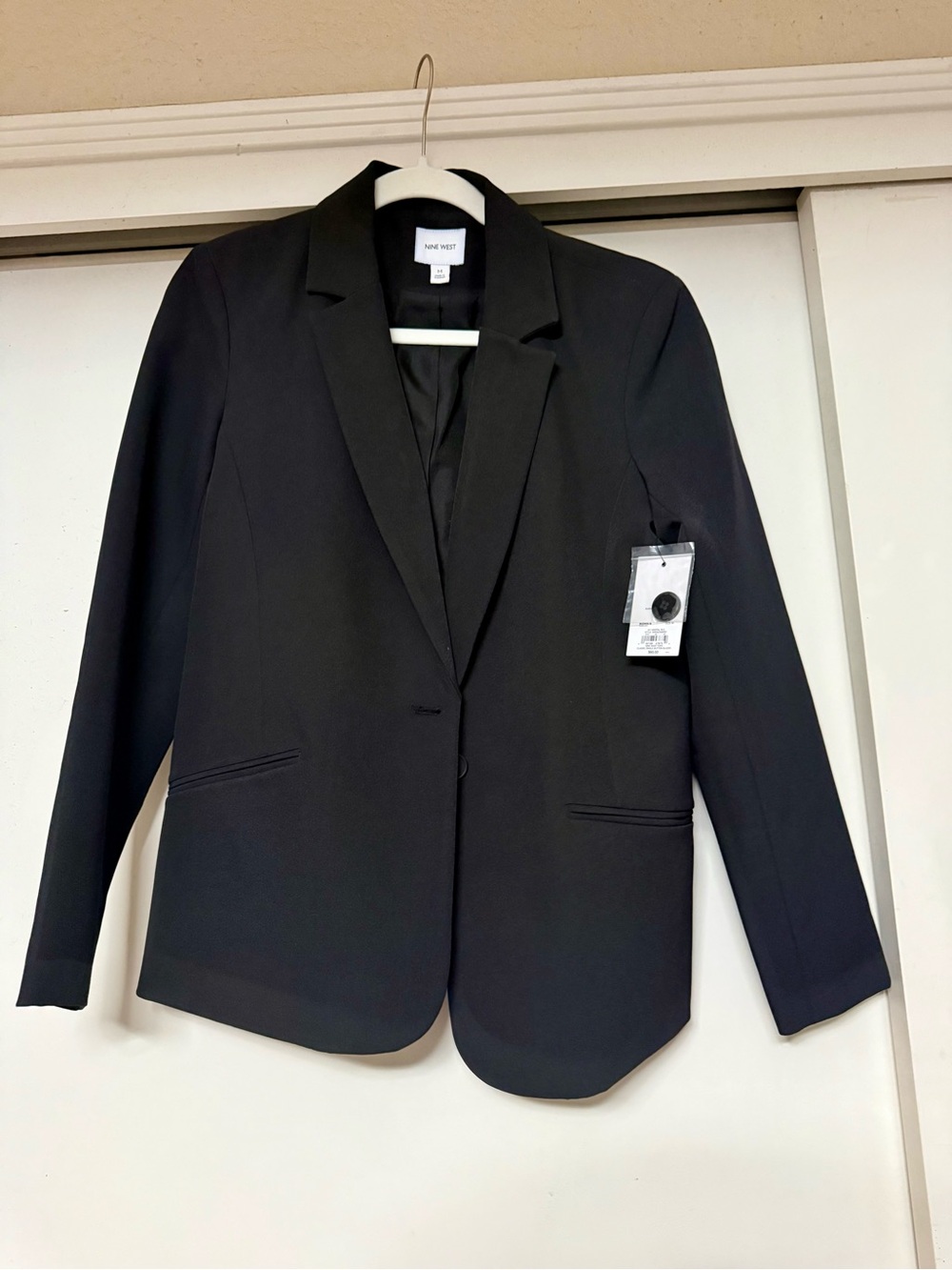 Nine West Black Women's Single-Button Notch Lapel Blazer